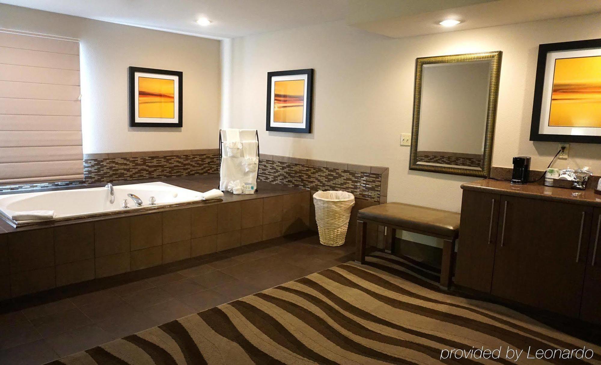 Hampton Inn Oakland-Hayward Exterior foto